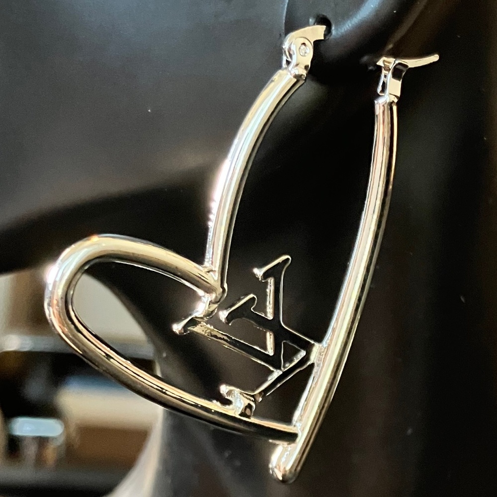 Stainless steel post designer inspired earrings